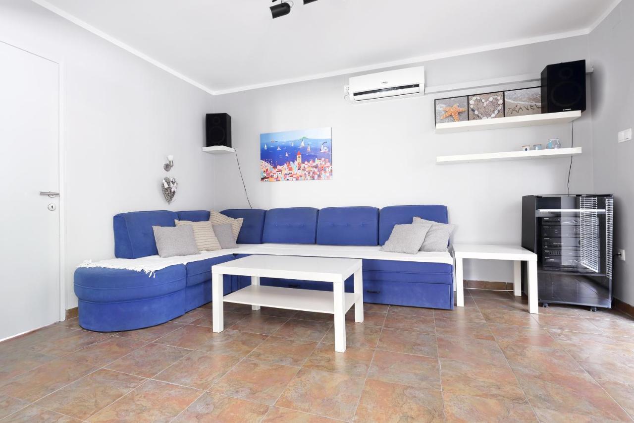 Apartman Don Pag Town Exterior foto