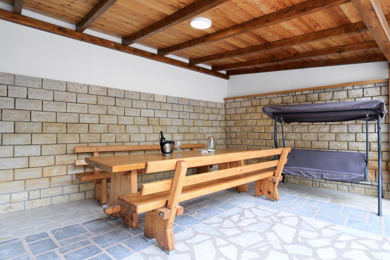 Apartman Don Pag Town Exterior foto