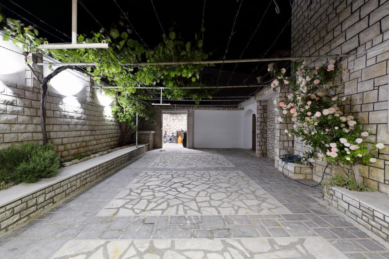 Apartman Don Pag Town Exterior foto